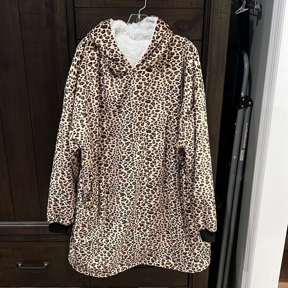 Oversized “snuggie” type sweatshirt